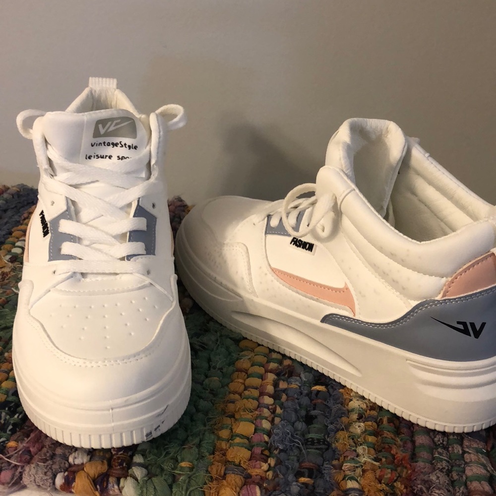 Women's Casual Fashion Sneakers Letter Patch Color Block Skate Shoes, 9 new